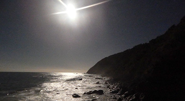 Full moon over Jackson Head